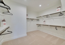 26-Primary-Closet.jpg