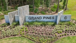 Grand Pines