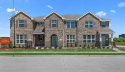 Cloverleaf Crossing Townhomes