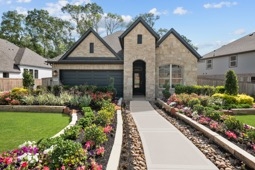The Woodlands Hills 45'